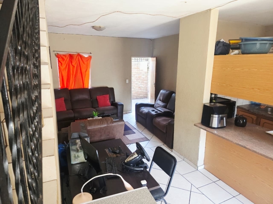 3 Bedroom Property for Sale in Rustenburg Central North West
